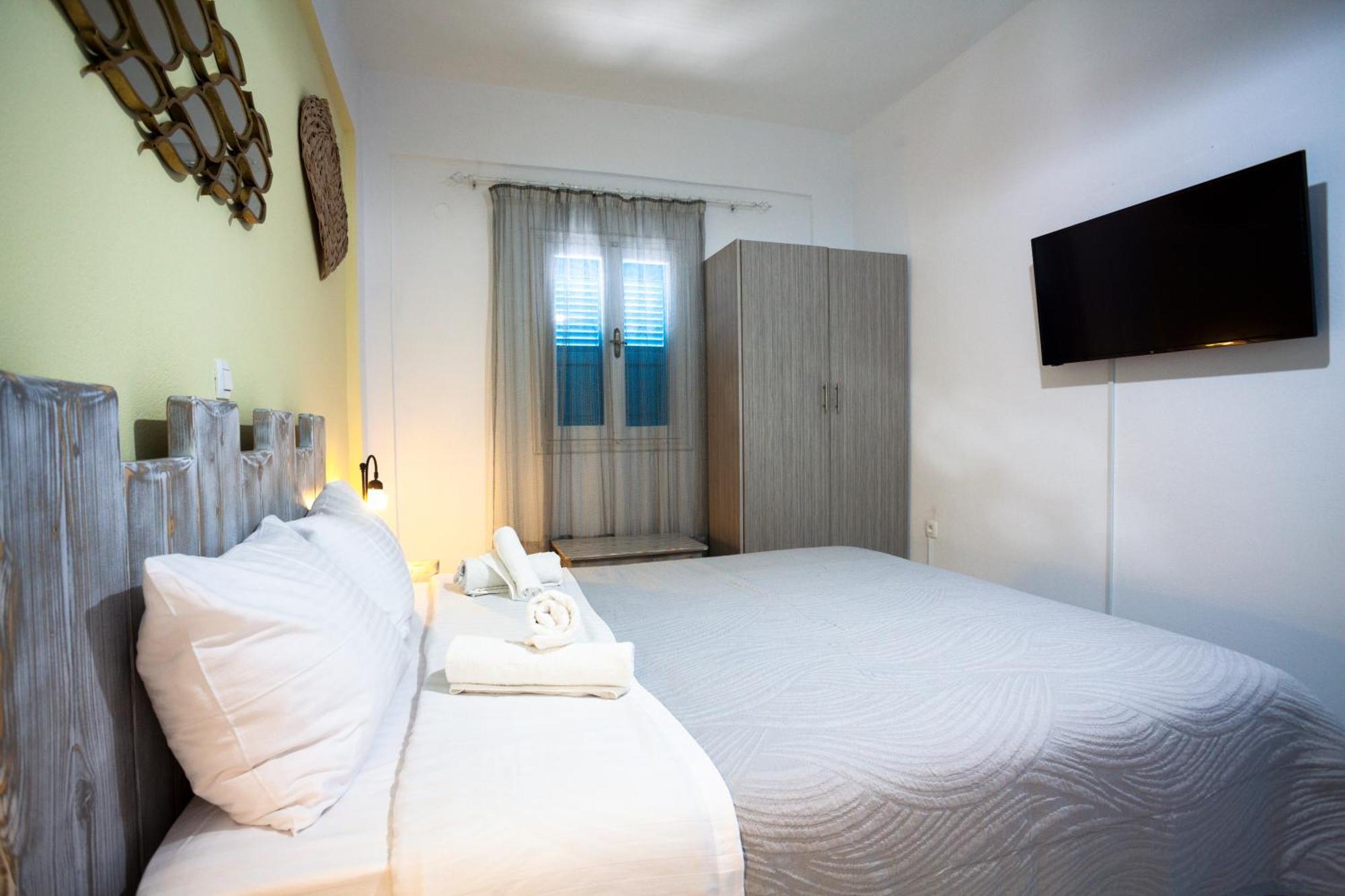 Stella Rooms Vlychada Phòng bức ảnh